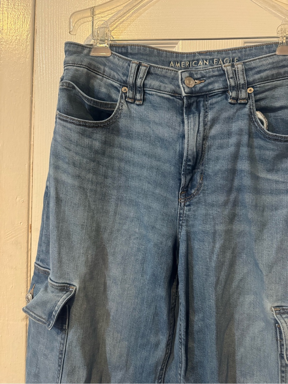 american eagle cargo pocket jeans - Picture 3 of 6